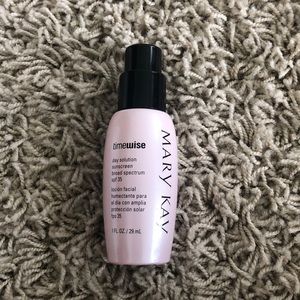 Mary Kay timewise day solution brand new